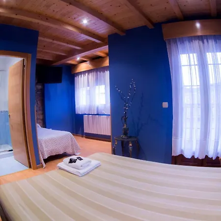 阿维莱斯艾尔霍莱欧酒店 酒店 阿维莱斯