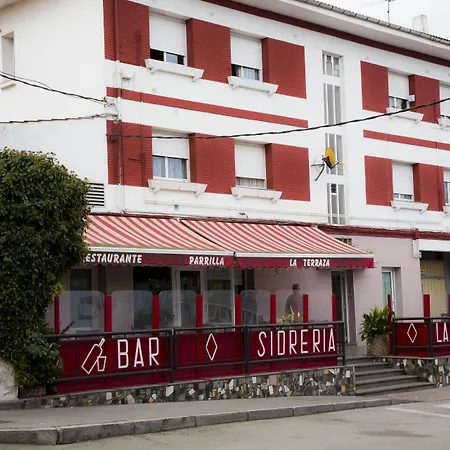 阿维莱斯艾尔霍莱欧酒店 酒店 2*